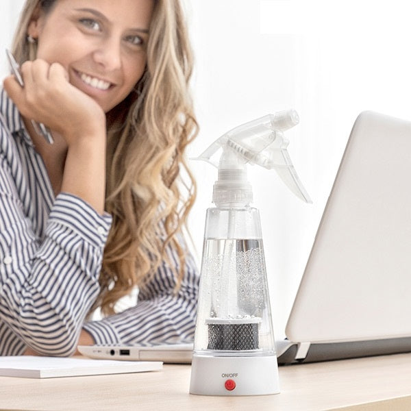 Luonnonmukainen desinfiointi- ja puhdistusaine