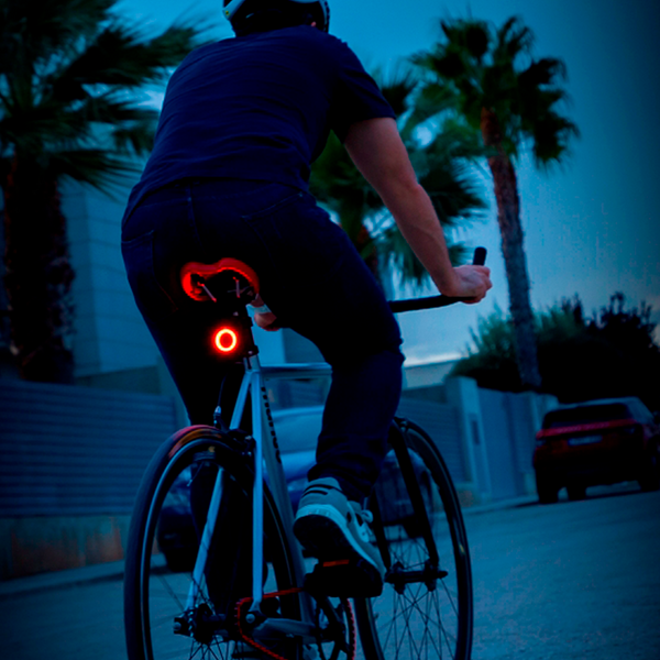 Polkupyörän LED -takavalo